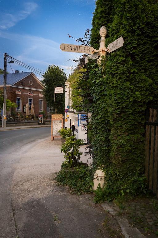 Guest House La Mairie Teuven ภายนอก รูปภาพ
