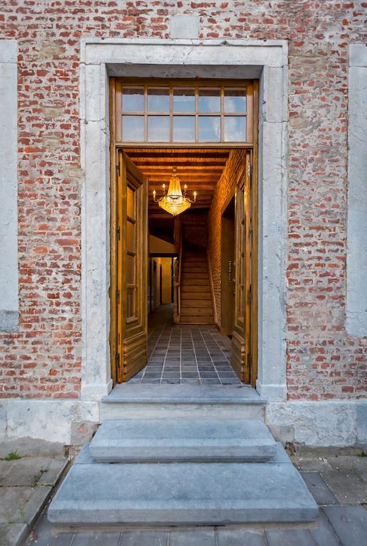 Guest House La Mairie Teuven ภายนอก รูปภาพ